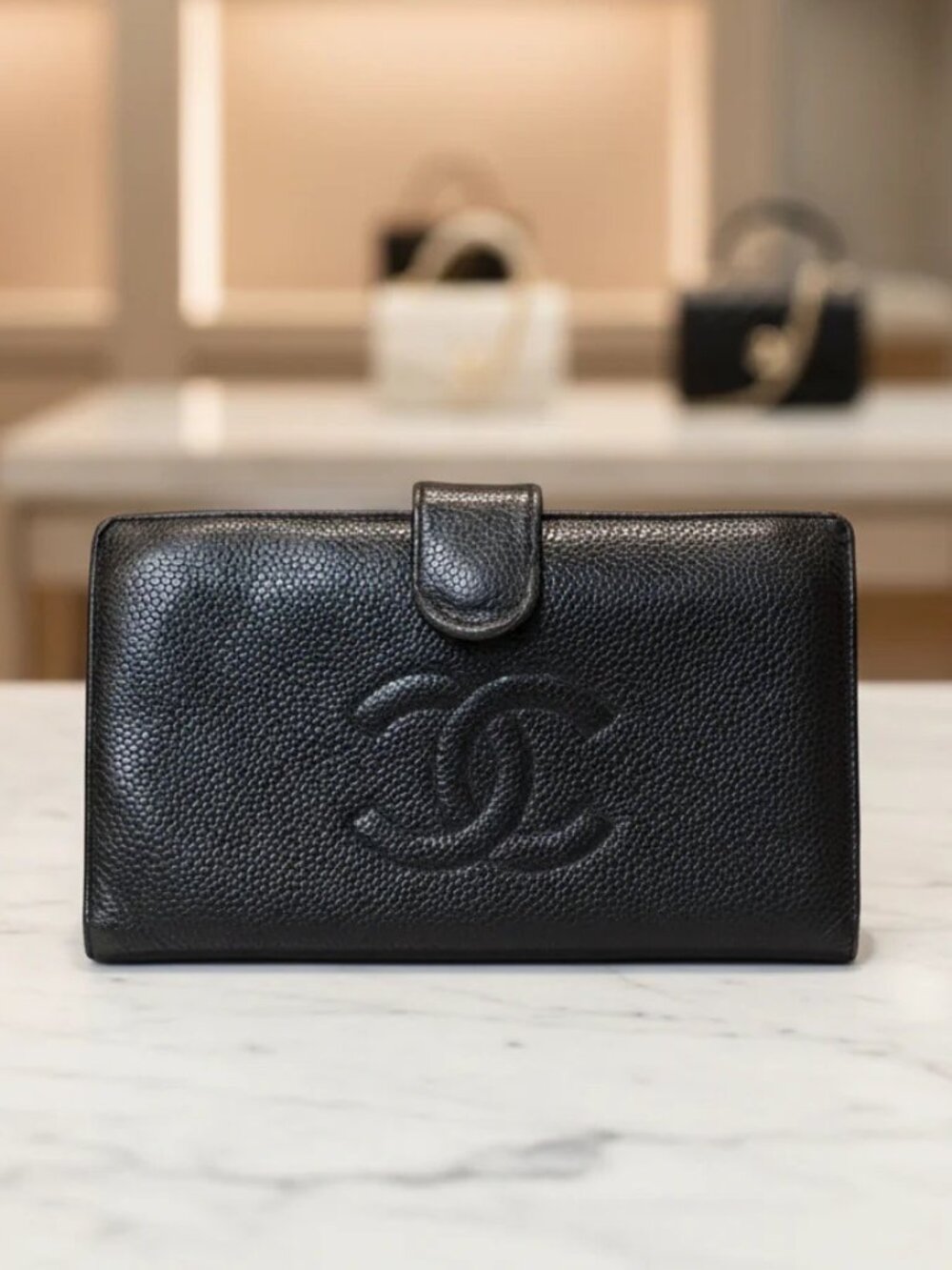 Chanel Vintage Timeless CC Caviar Leather Long Wallet Black Kisslock